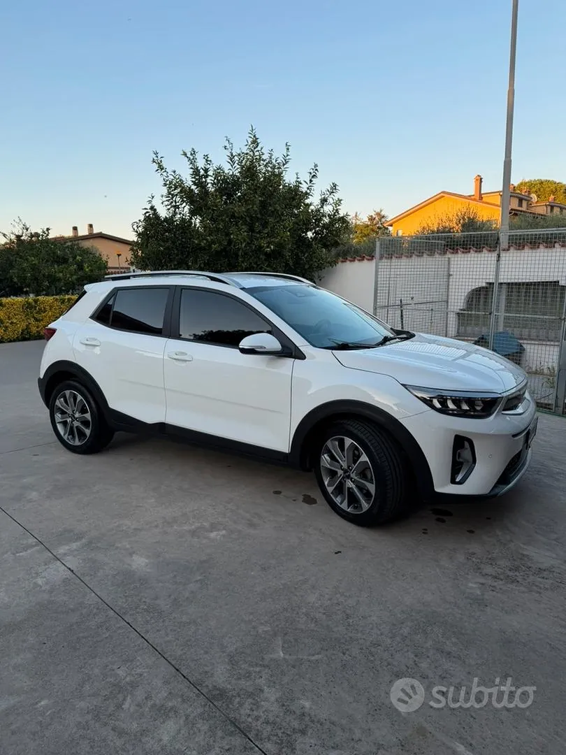 Kia Stonic 2022 photo 3