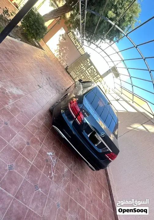 Mercedes-Benz E-Class 2014 photo 2