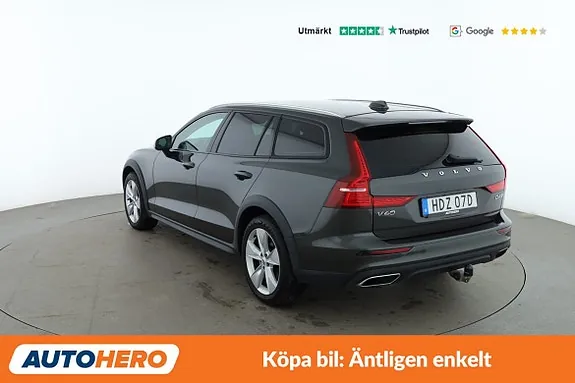 Volvo V60 Cross Country 2019 photo 3