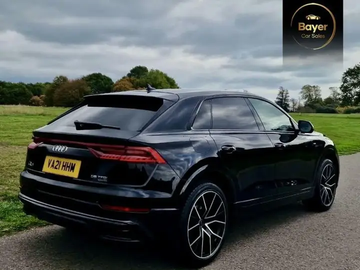 Audi Q8 2021 photo 5