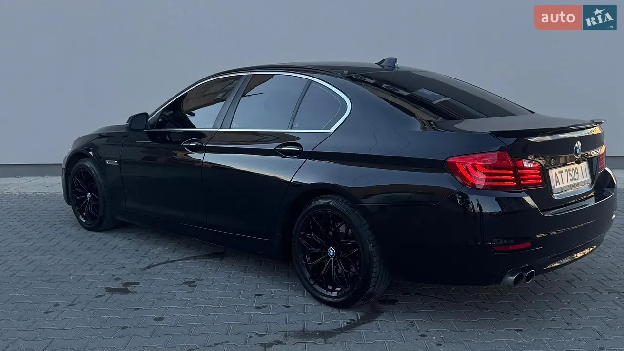 BMW 5 Series 2015 photo 4