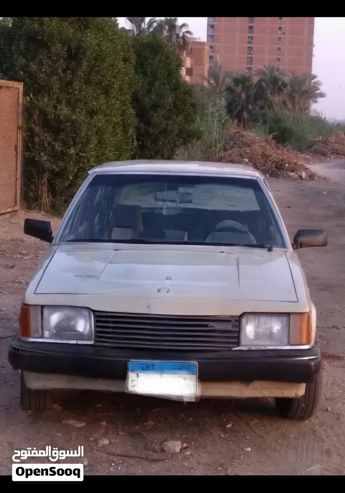 Mazda 323 1982 photo 2