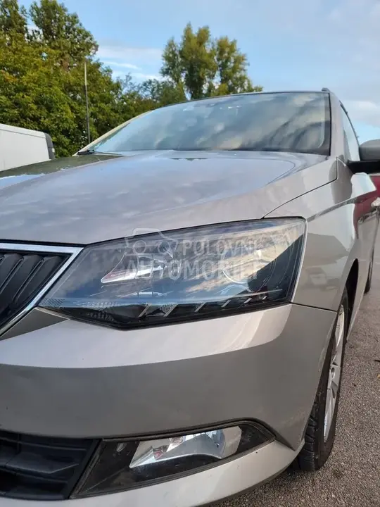 Skoda Fabia 2018 photo 4