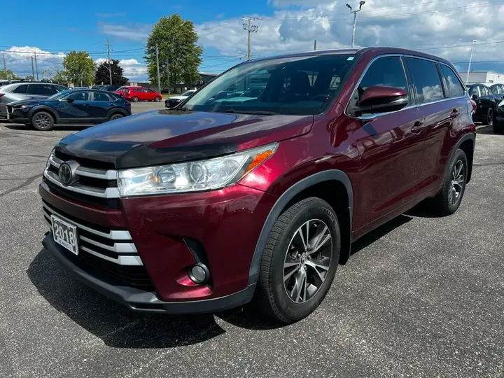 Toyota Highlander 2018 photo 2