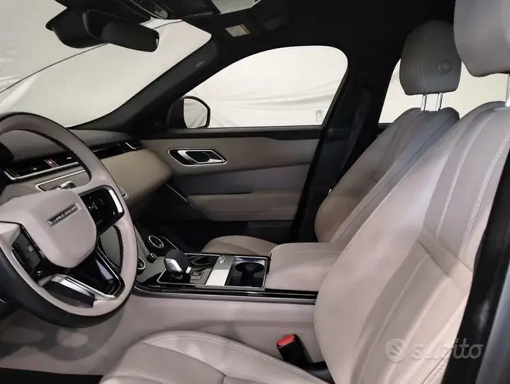 Land Rover Velar 2022 photo 3