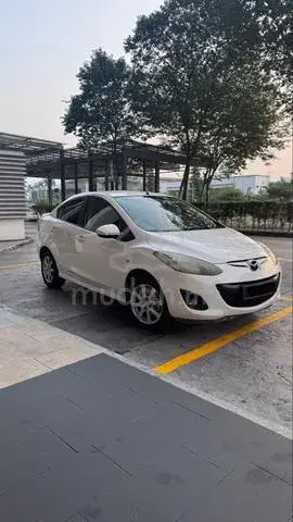 Mazda 2