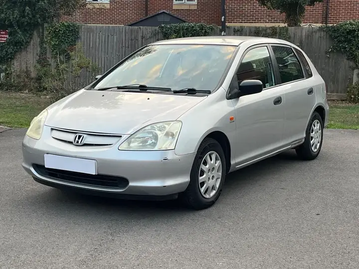 Honda Civic 2002 photo 2