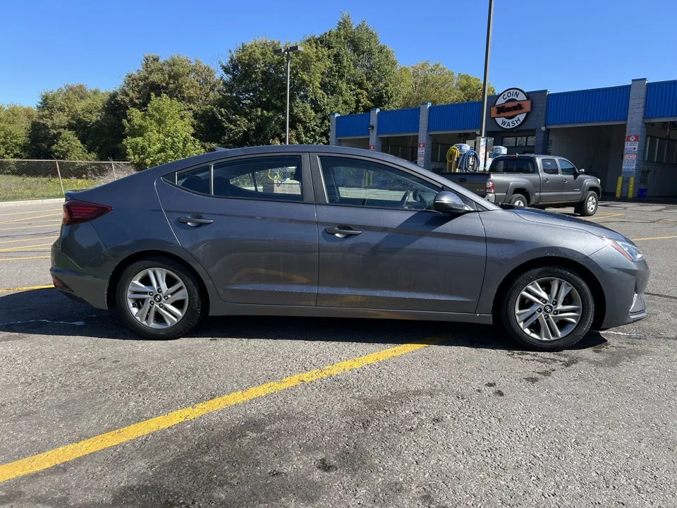 Hyundai Elantra 2019 photo 4