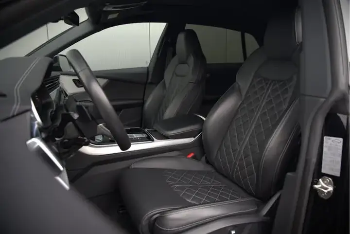 Audi Q8 2023 photo 3