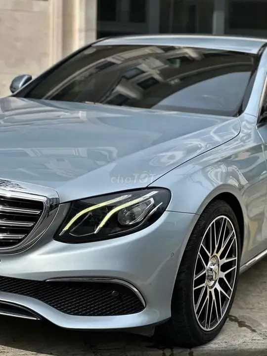 Mercedes-Benz E-Class 2017 photo 5