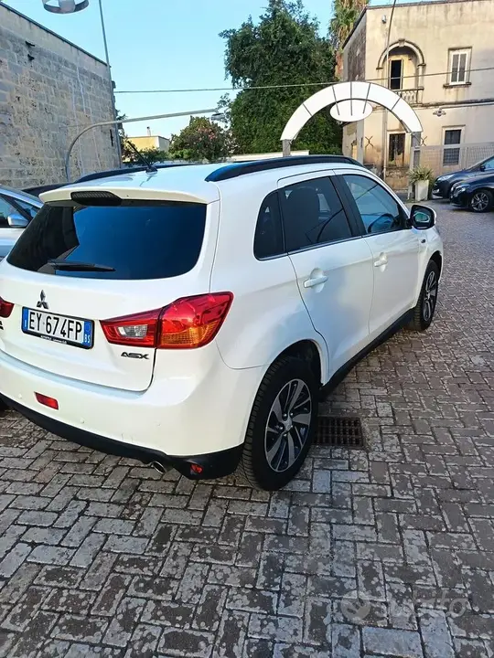 Mitsubishi Asx 2015 photo 2