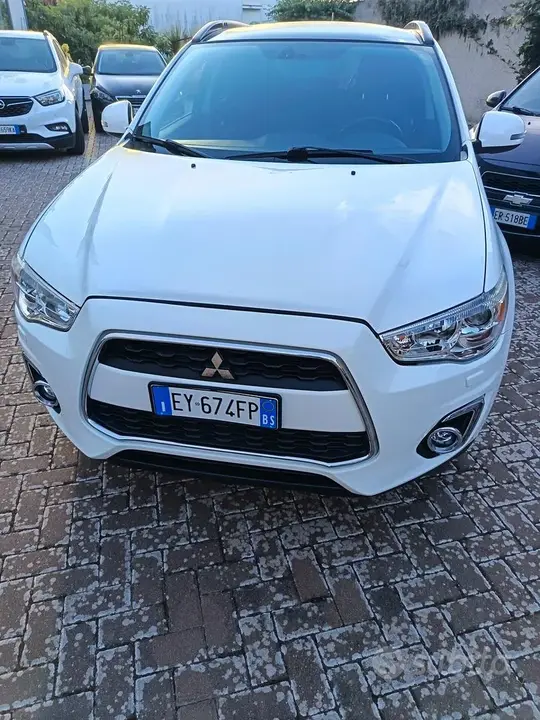 Mitsubishi Asx 2015 photo 3