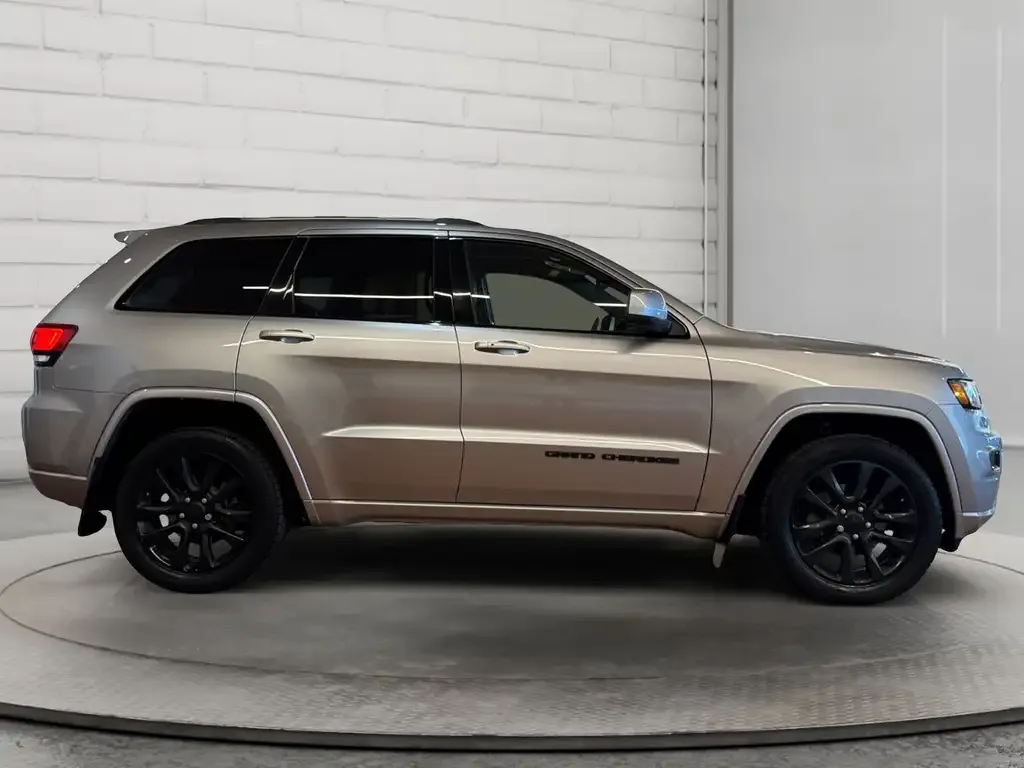 Jeep Grand Cherokee 2019 photo 4