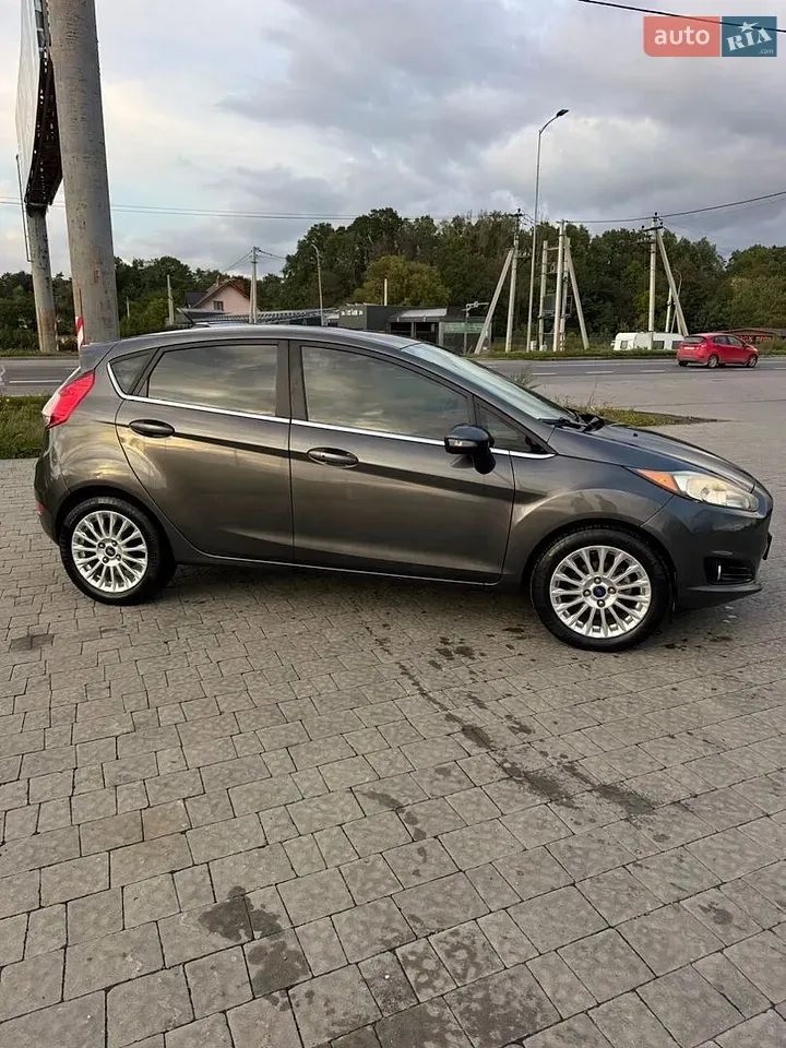 Ford Fiesta 2015 photo 3