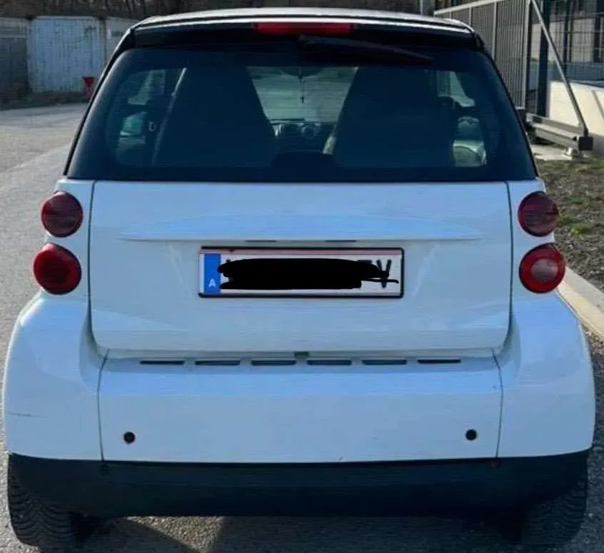 Smart Fortwo 2010 photo 3