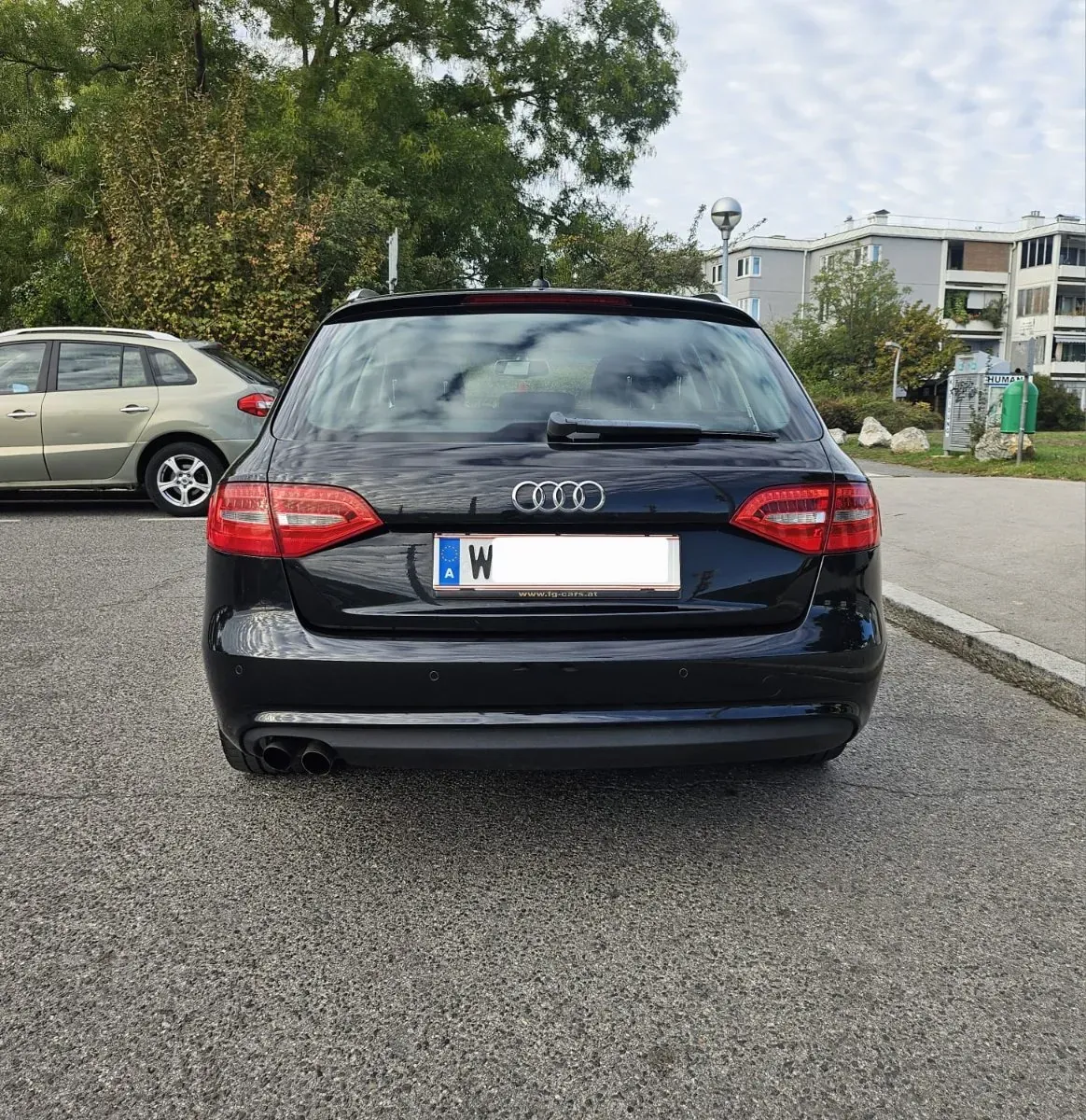Audi A4 2012 photo 3