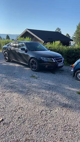 Saab 9-5 2010 photo 2