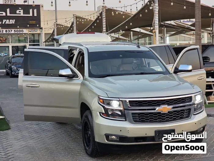 Chevrolet Tahoe 2018 photo 2