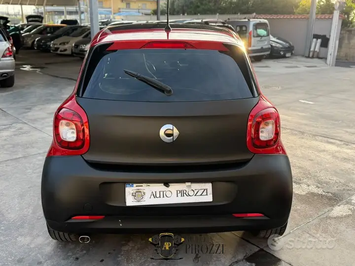 Smart Forfour 2018 photo 5