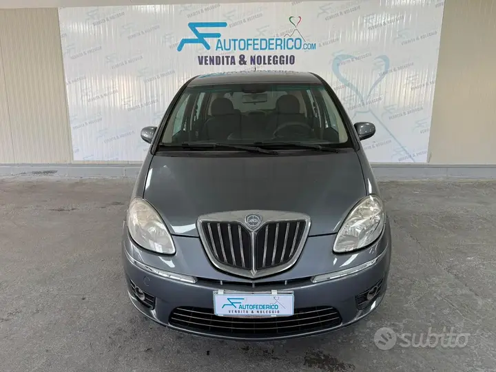 Lancia Musa 2011 photo 2