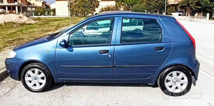 Fiat Punto 2003 photo 3