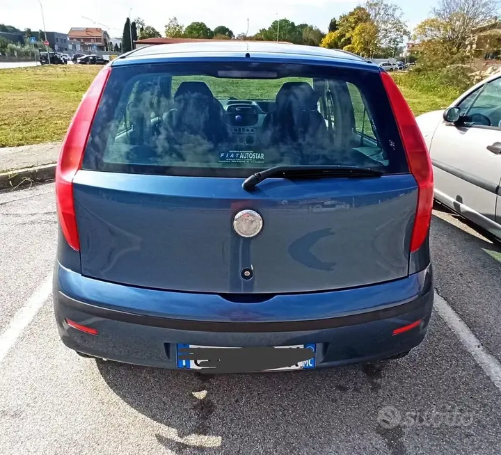 Fiat Punto 2003 photo 2