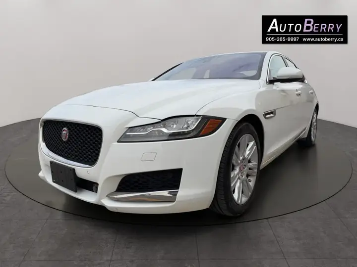 Jaguar Xf 2017 photo 4