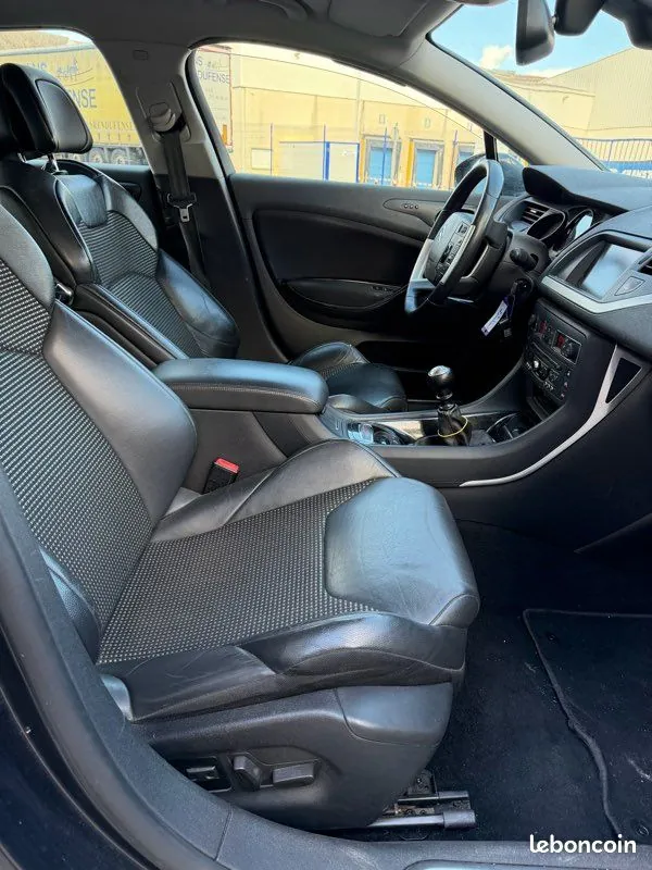 Citroen C5 2013 photo 4