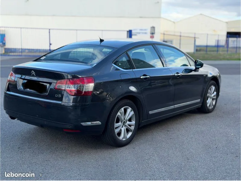 Citroen C5 2013 photo 2