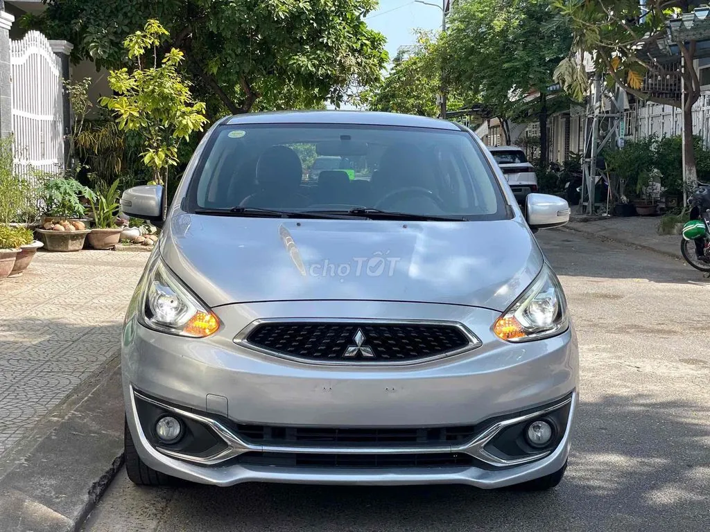 Mitsubishi Mirage 2019 photo 2