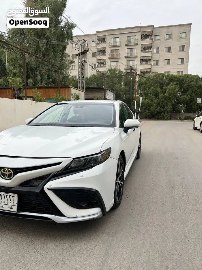 Toyota Camry 2019 photo 4
