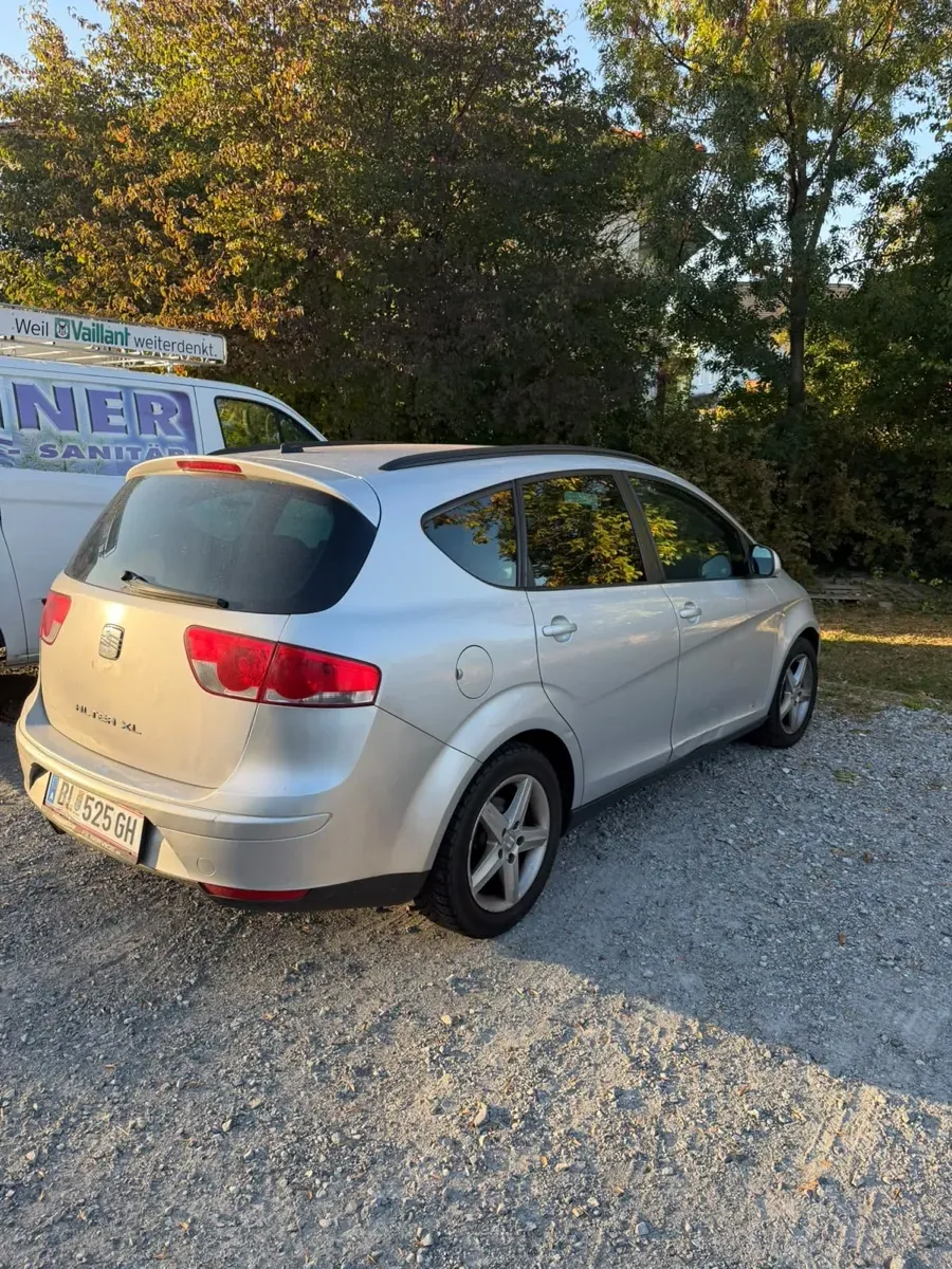 Seat Altea Xl 2012 photo 2