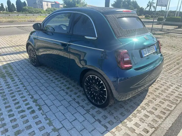 Fiat 500E 2022 photo 4