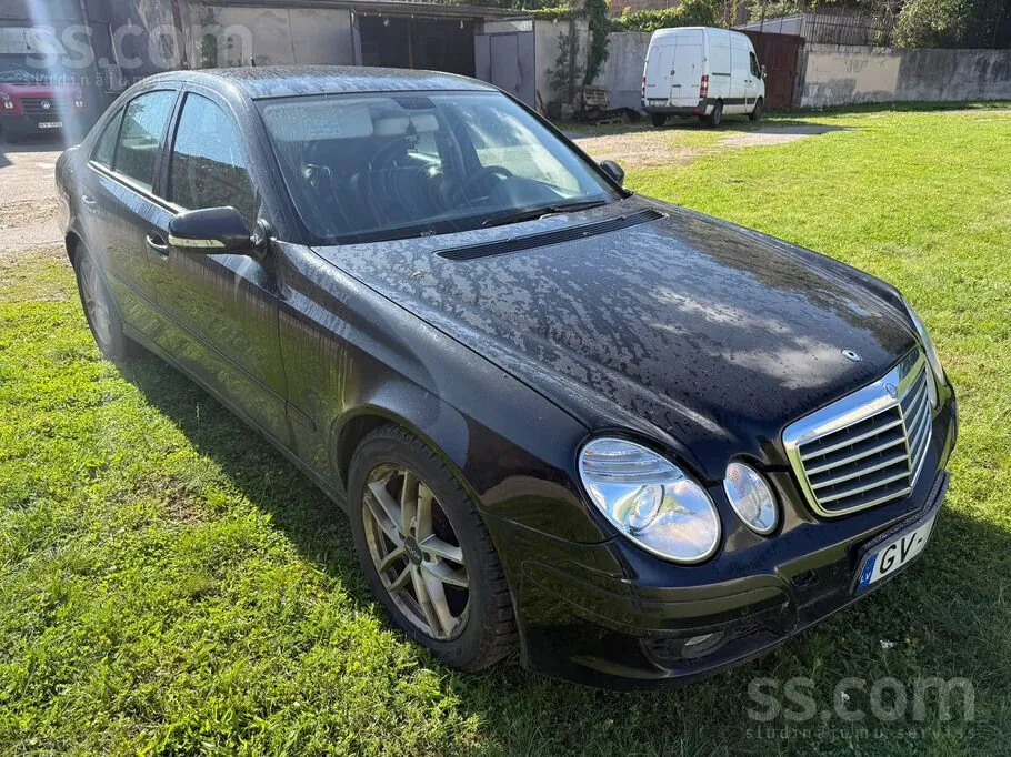 Mercedes-Benz E200 2007 photo 3