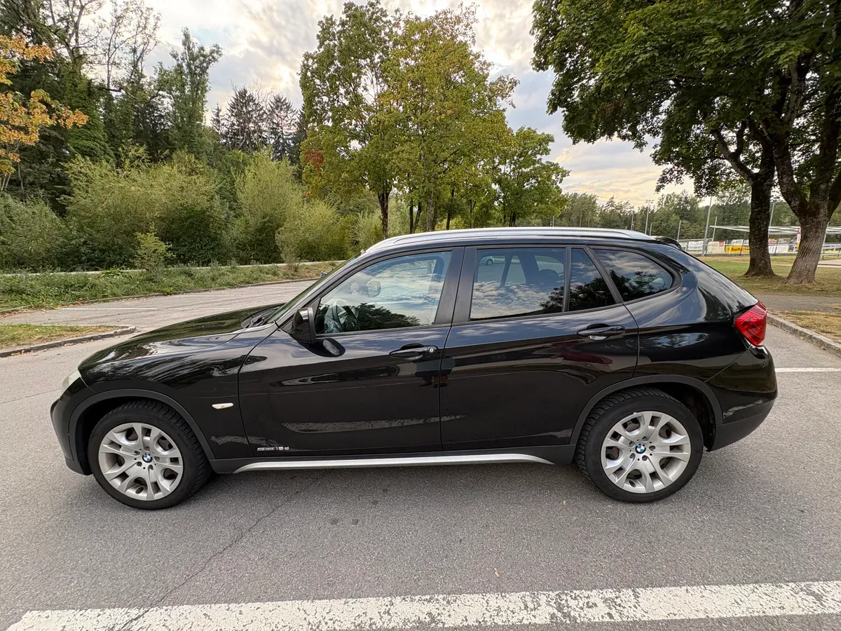 BMW X1 2012 photo 3