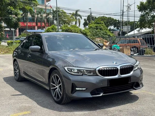 BMW 320I