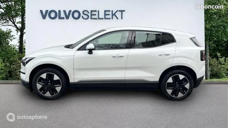 Volvo Ex30 2025 photo 2