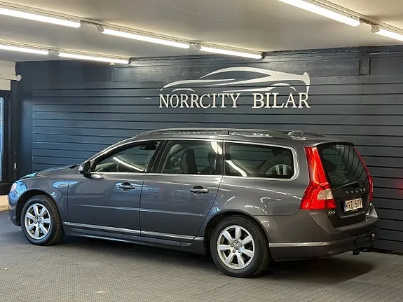 Volvo V70 2011 photo 3