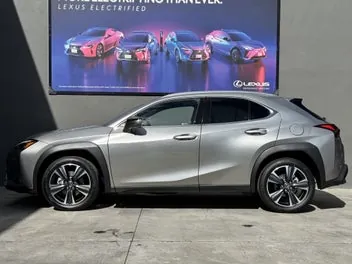 Lexus Ux 300H 2025 photo 5