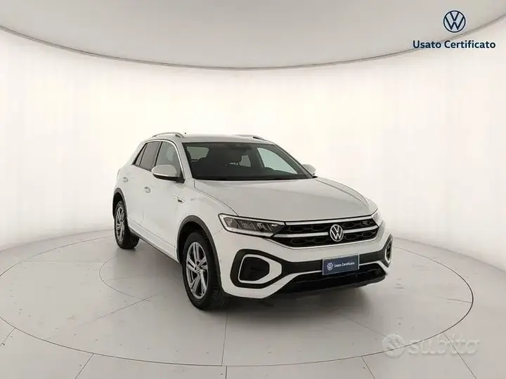 Volkswagen T-Roc 2023 photo 3
