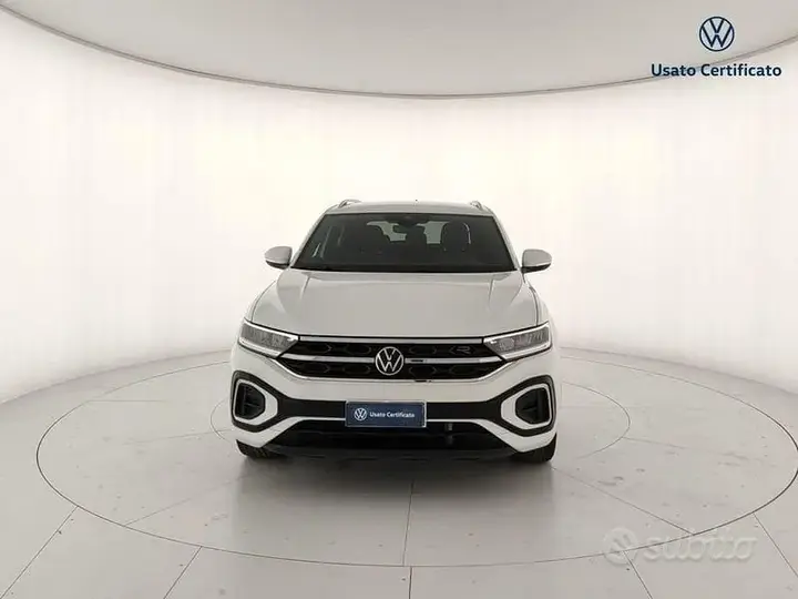 Volkswagen T-Roc 2023 photo 2