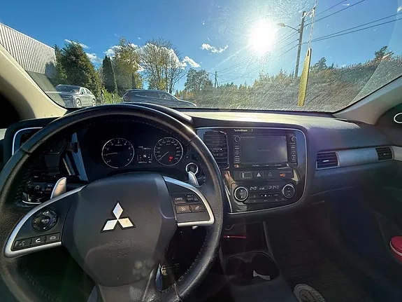 Mitsubishi Outlander 2013 photo 5