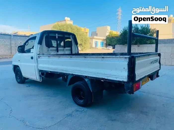 Hyundai H1 2007 photo 4