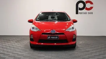 Toyota Aqua 2014 photo 3