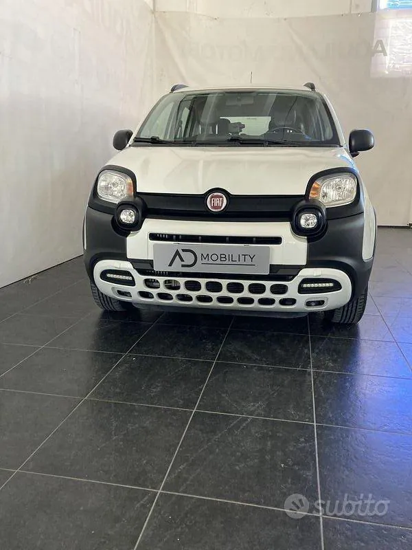 Fiat Panda Cross 2018 photo 2