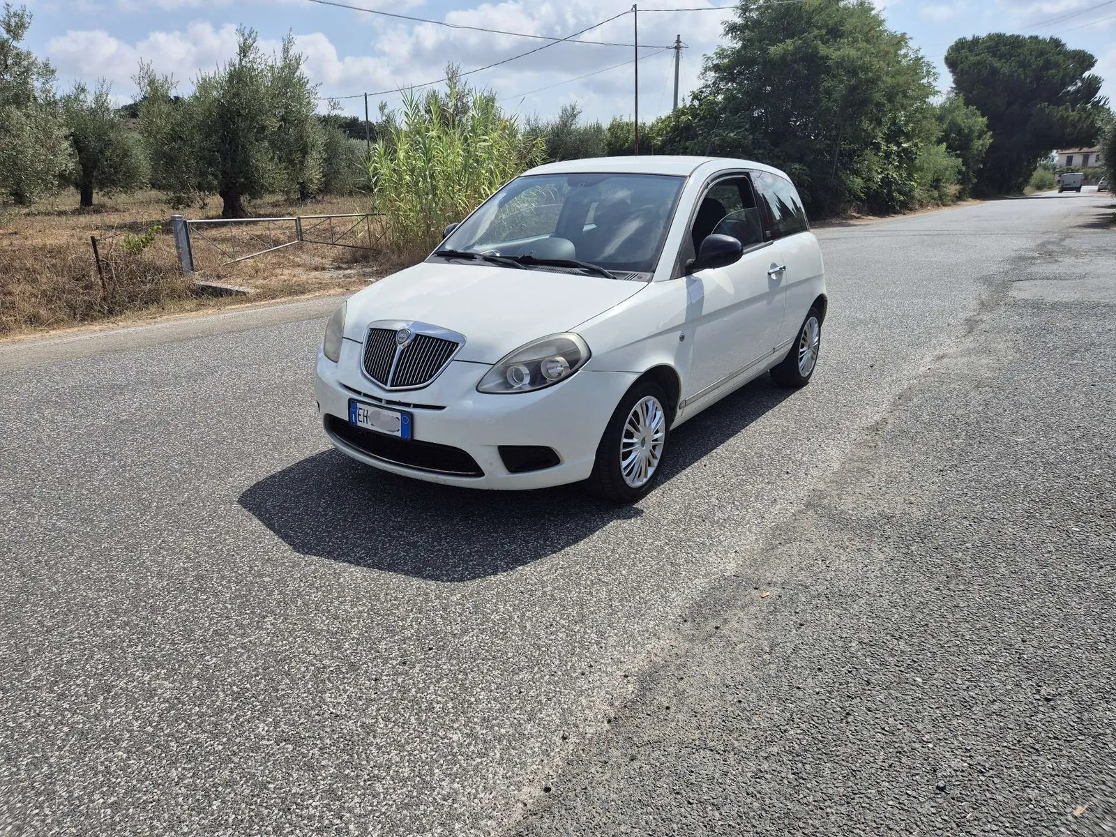 Lancia Ypsilon 2011 photo 3