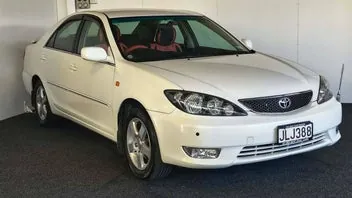 Toyota Camry 2005 photo 2
