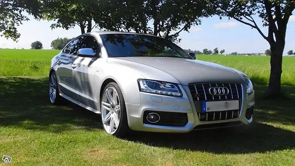 Audi S5 2011 photo 5