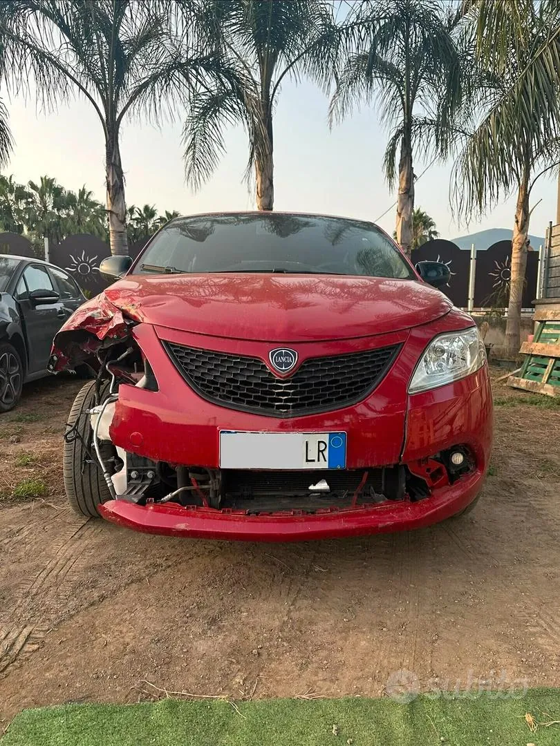 Lancia Ypsilon 2020 photo 2