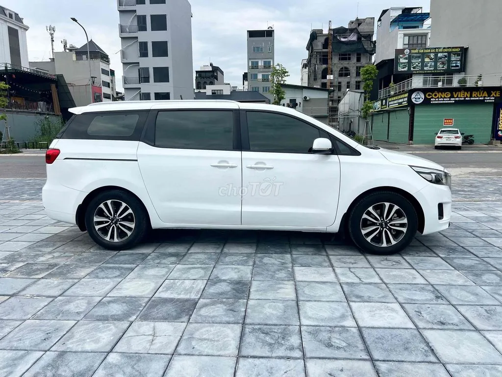 Kia Sedona 2017 photo 5